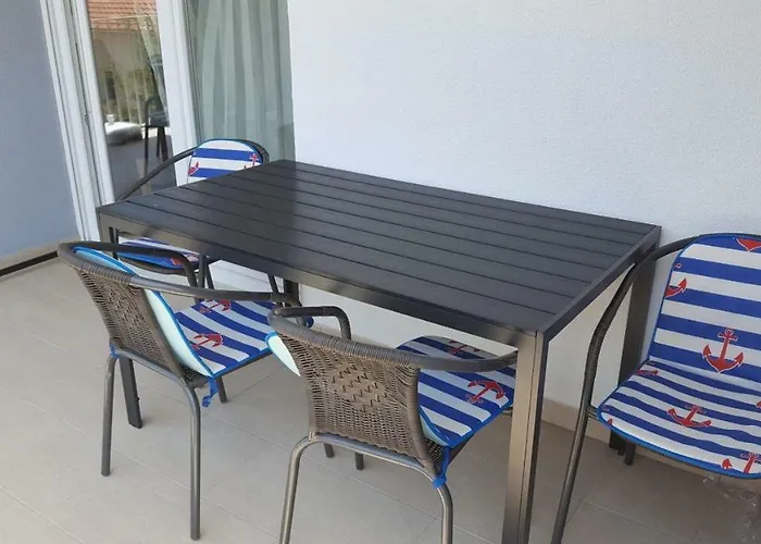 Lika Lägenhet Zadar